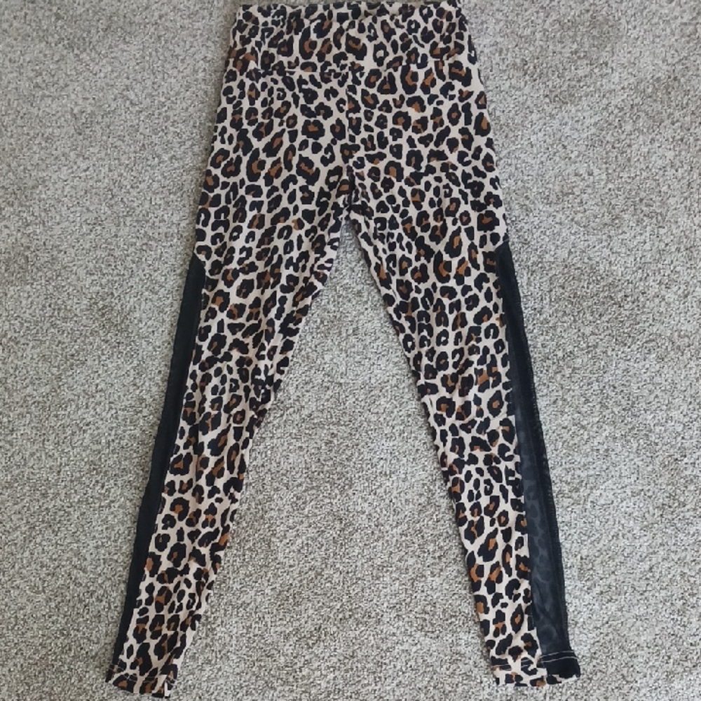 NO BOUNDARIES Leopard Print Leggings Women S